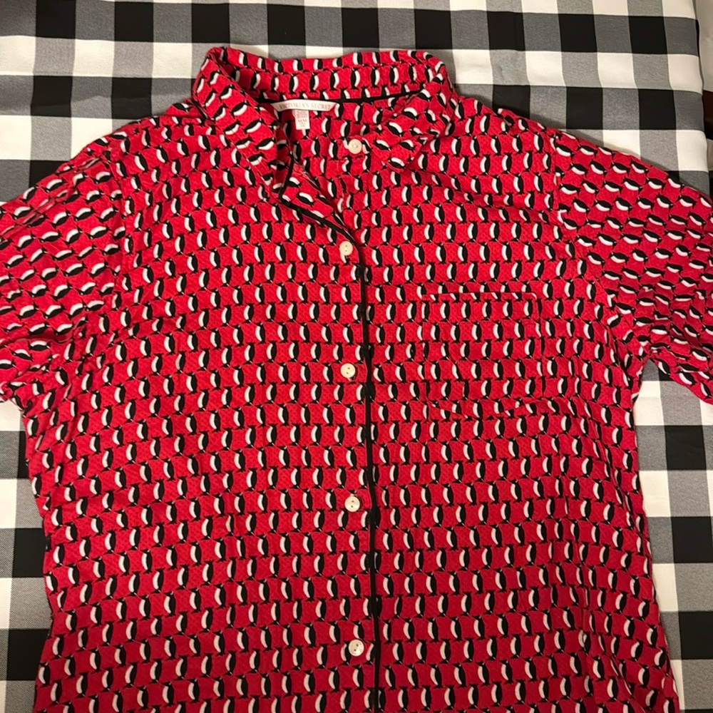 Victoria’s Secret red Penguin print pajamas size Medium